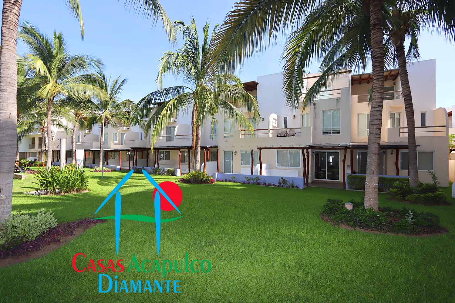 Residencial Caracol - Albercas y jardines 2